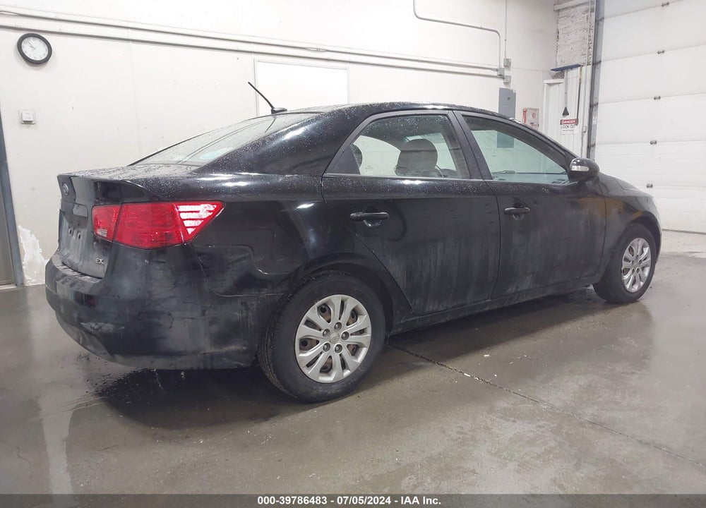 2010 KIA FORTE EX VIN: KNAFU4A29A5172616