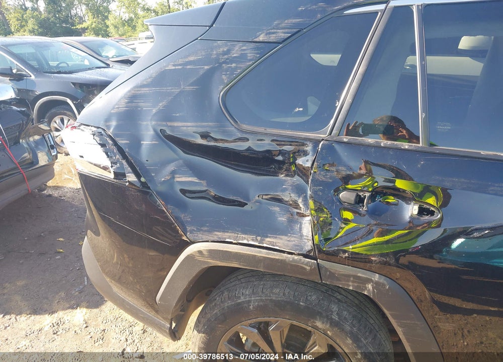 2022 TOYOTA RAV4 HYBRID XLE PREMIUM VIN: 4T3B6RFV3NU100594