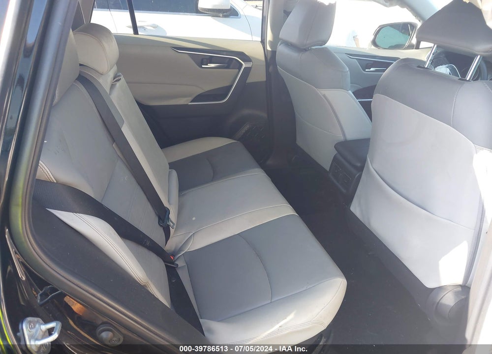 2022 TOYOTA RAV4 HYBRID XLE PREMIUM VIN: 4T3B6RFV3NU100594