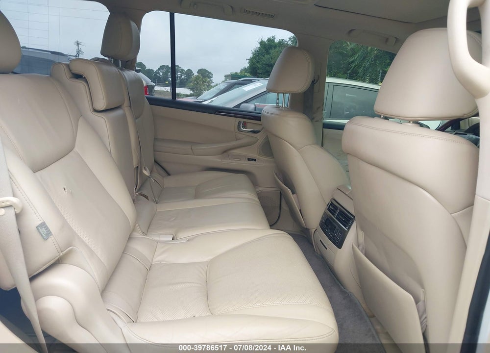 2011 LEXUS LX 570 VIN: JTJHY7AX8B4062495