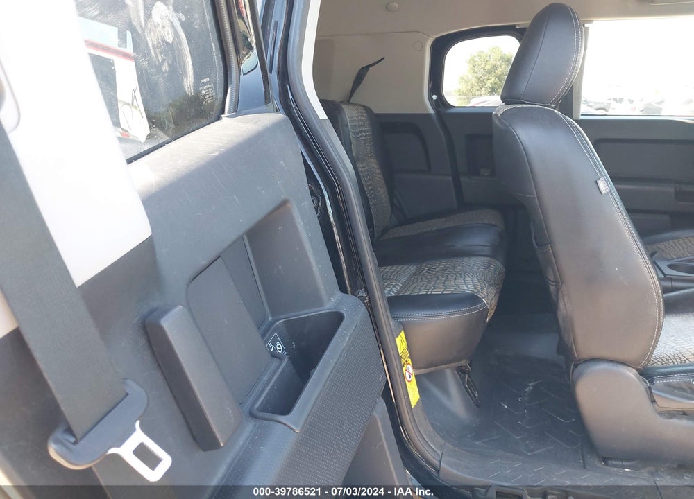 2010 TOYOTA FJ CRUISER VIN: JTEBU4BF8AK078257