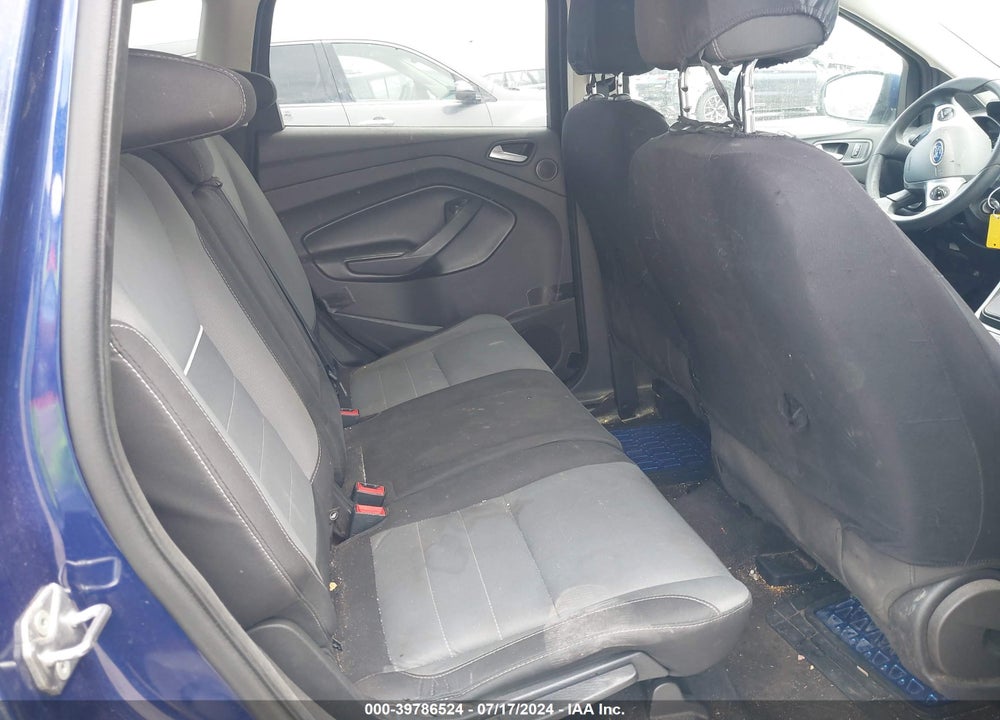 2015 FORD ESCAPE SE VIN: 1FMCU0GX7FUA09411