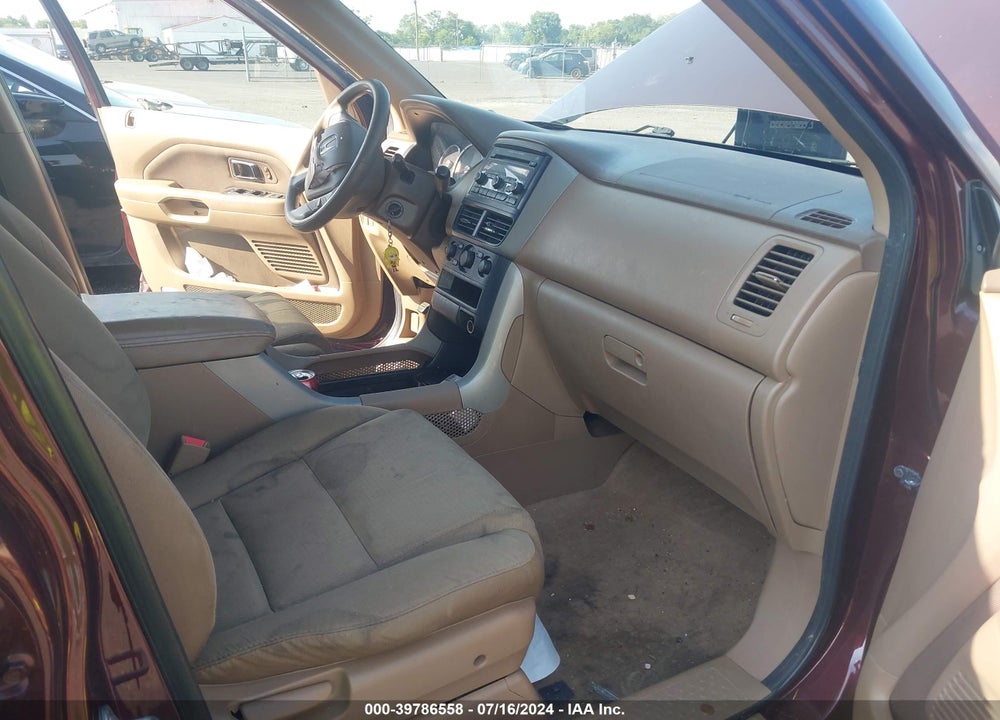 2008 HONDA PILOT VIN: 5FNYF18288B041079