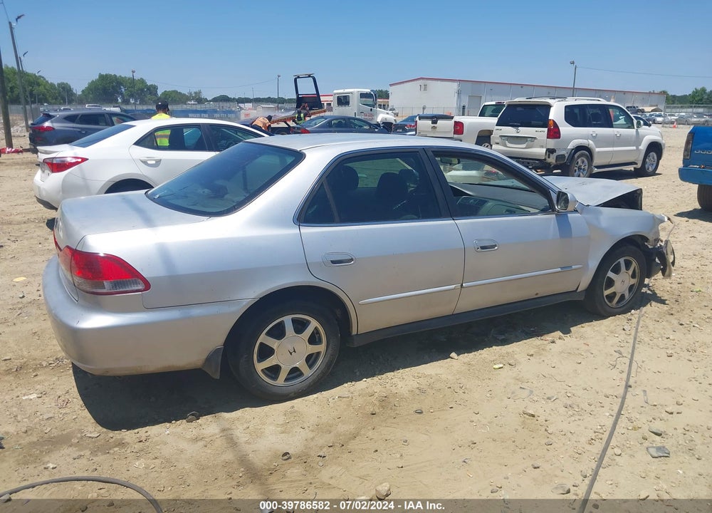 2001 HONDA ACCORD 2.3 LX VIN: 1HGCG56421A125790