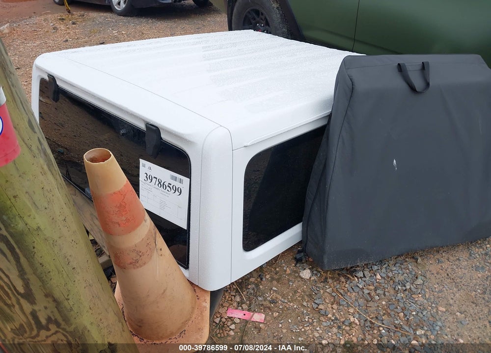 2023 JEEP WRANGLER TOPS VIN: 1C4HJXEG9PW665663
