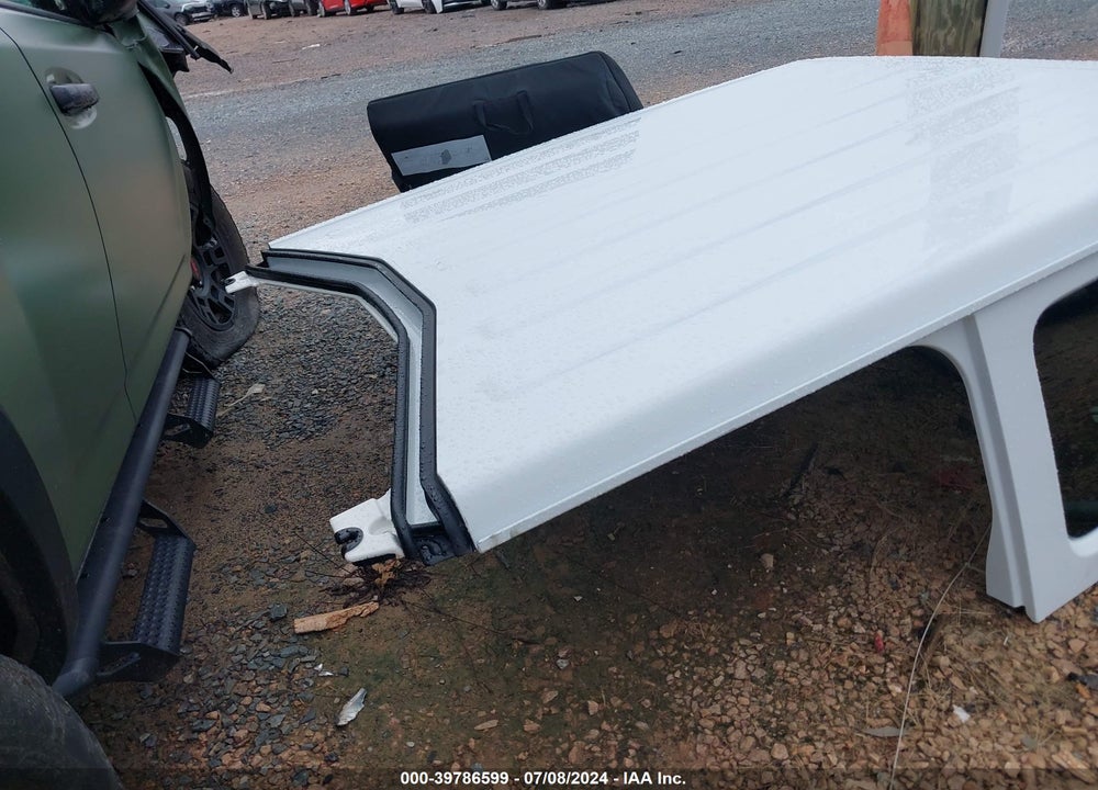 2023 JEEP WRANGLER TOPS VIN: 1C4HJXEG9PW665663