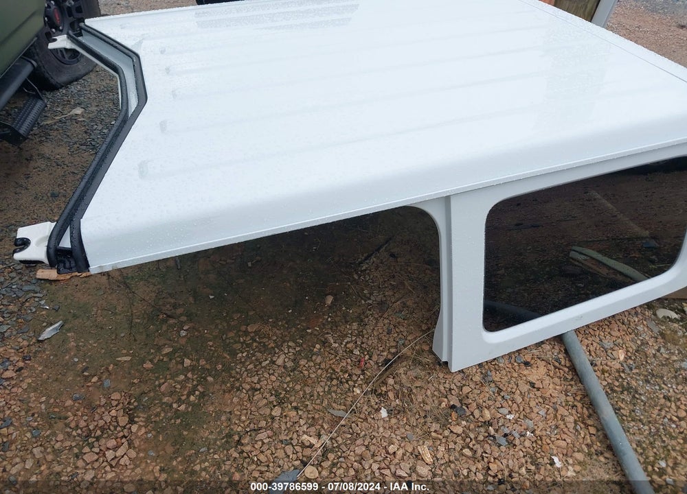 2023 JEEP WRANGLER TOPS VIN: 1C4HJXEG9PW665663