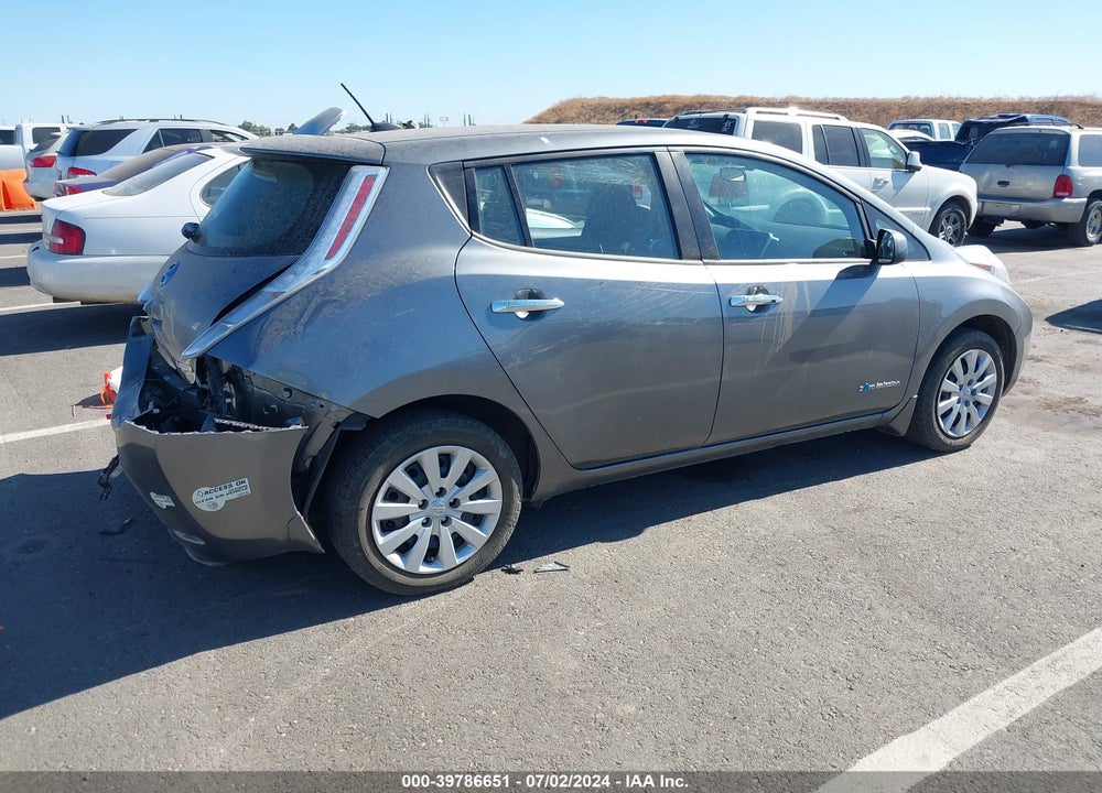 2015 NISSAN LEAF S VIN: 1N4AZ0CP7FC315281