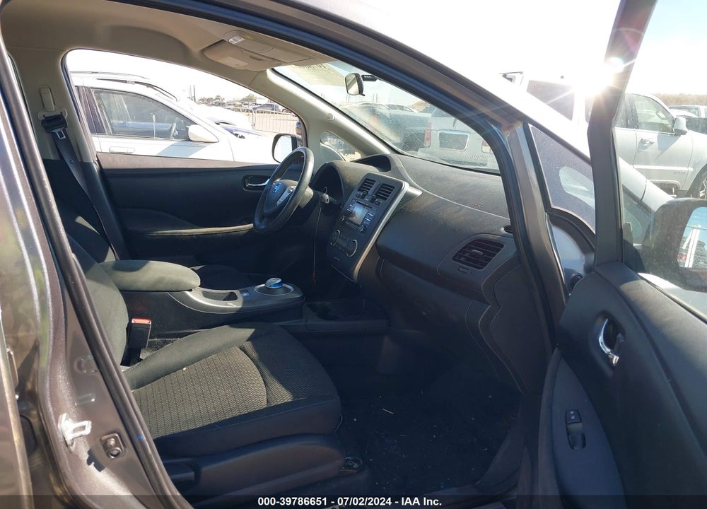2015 NISSAN LEAF S VIN: 1N4AZ0CP7FC315281