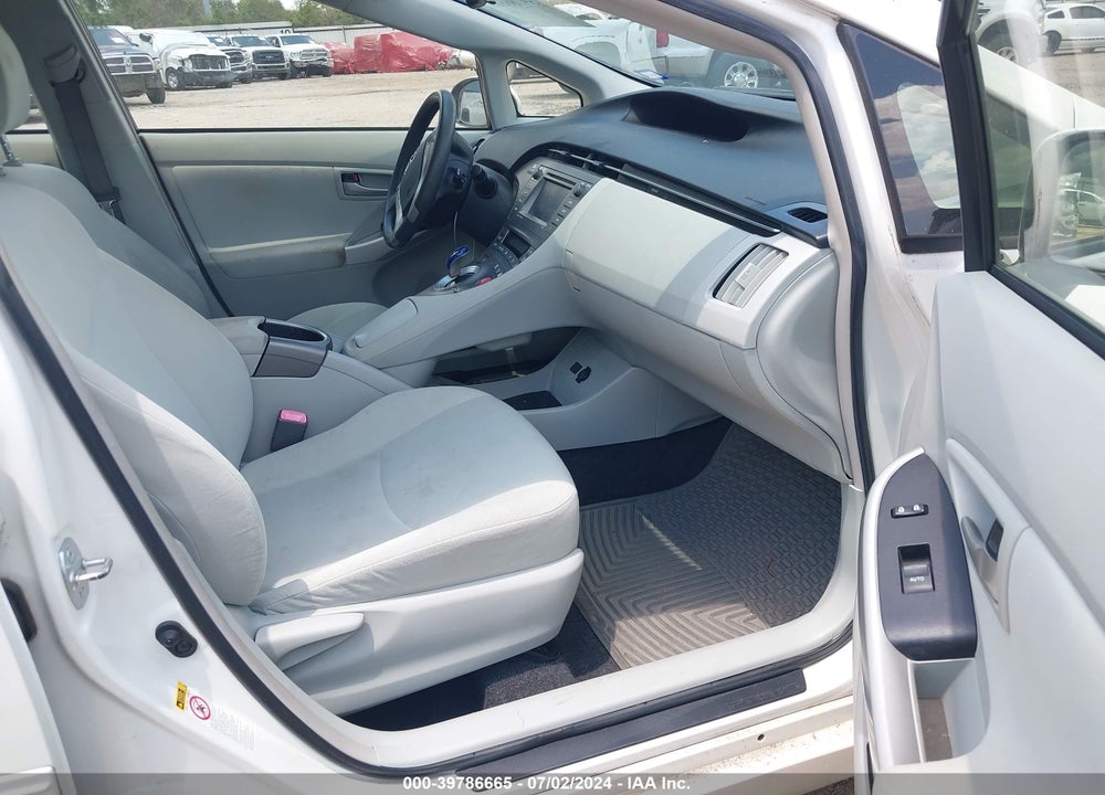 2012 TOYOTA PRIUS VIN: JTDKN3DUXC1518740