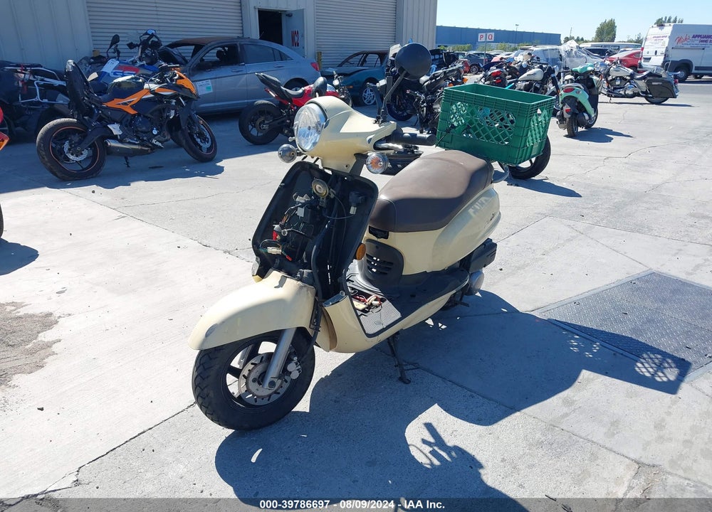 2012 SYM FIDDLE II 125 VIN: RFGBS1HE9CXAW3862