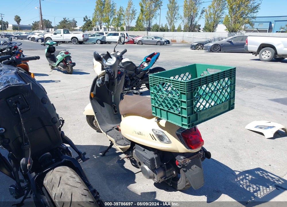 2012 SYM FIDDLE II 125 VIN: RFGBS1HE9CXAW3862