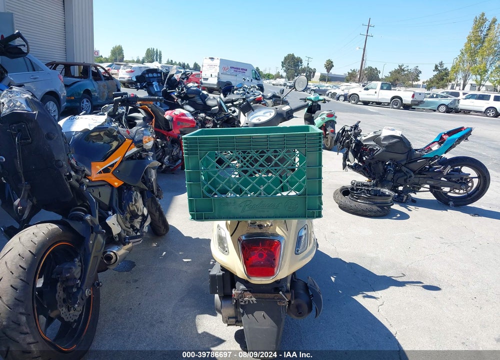 2012 SYM FIDDLE II 125 VIN: RFGBS1HE9CXAW3862