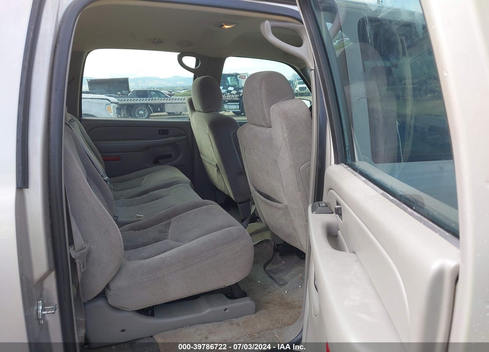 2006 CHEVROLET SUBURBAN 1500 COMMERCIAL FLEET VIN: 3GNFK16ZX6G221438