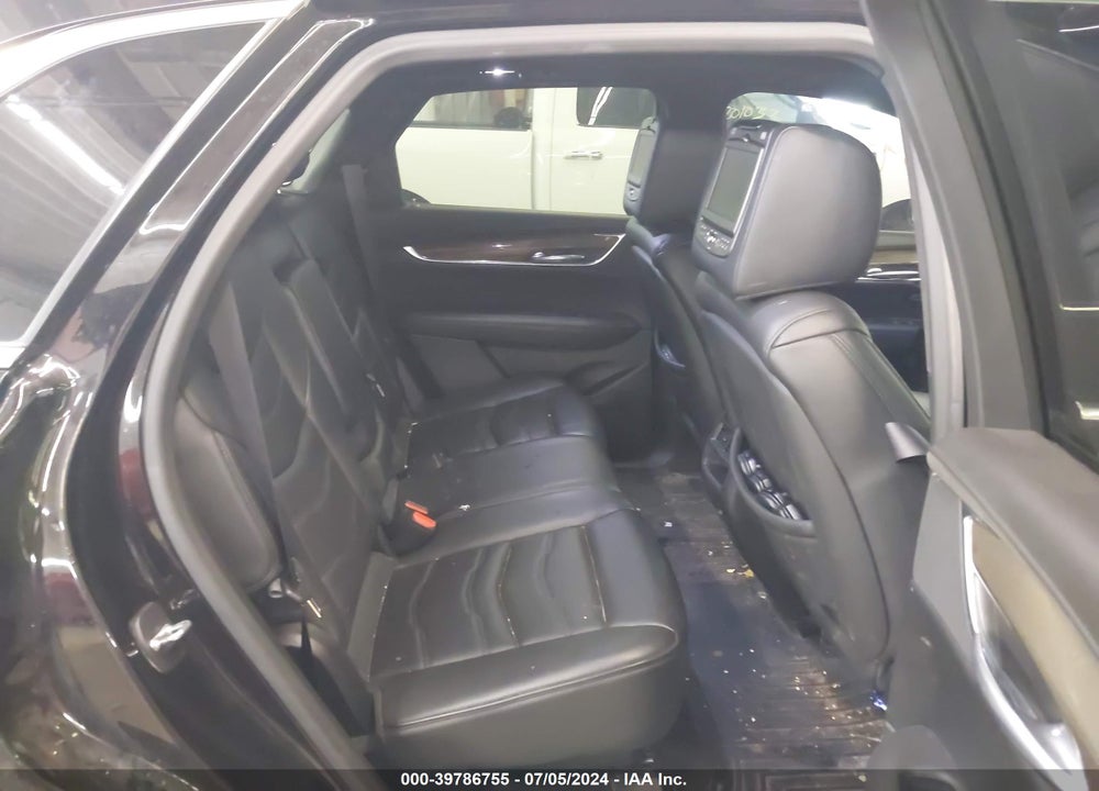 2017 CADILLAC XT5 PLATINUM VIN: 1GYKNFRS2HZ226883