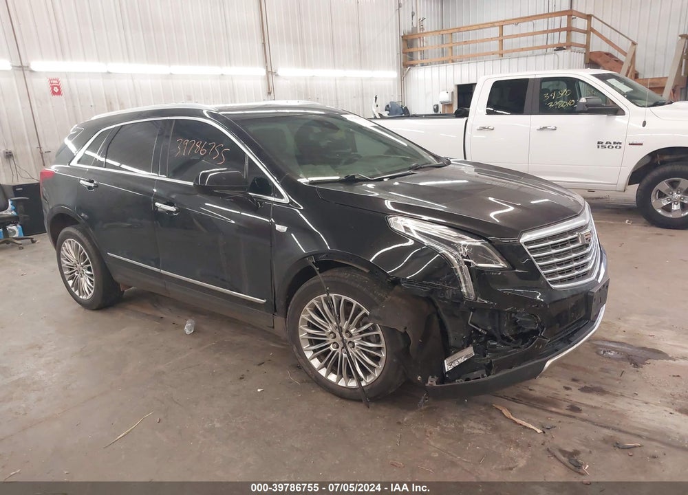2017 CADILLAC XT5 PLATINUM VIN: 1GYKNFRS2HZ226883