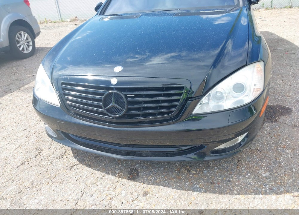 2007 MERCEDES-BENZ S 550 VIN: WDDNG71X97A049701