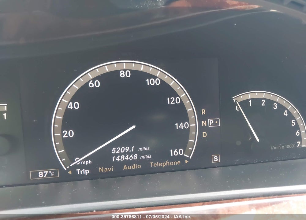 2007 MERCEDES-BENZ S 550 VIN: WDDNG71X97A049701