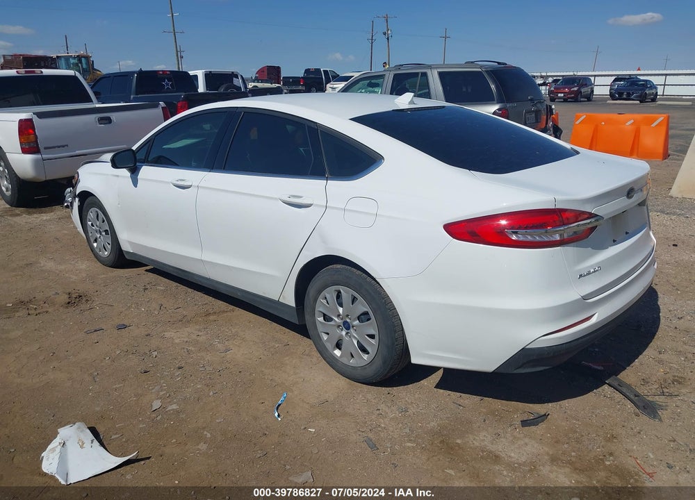 2020 FORD FUSION S VIN: 3FA6P0G70LR220743