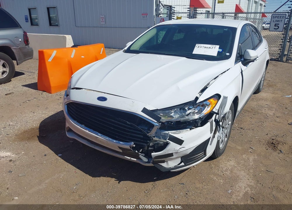 2020 FORD FUSION S VIN: 3FA6P0G70LR220743