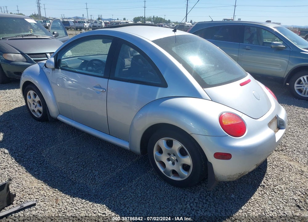 2002 VOLKSWAGEN NEW BEETLE GLS VIN: 3VWCB21C52M441230