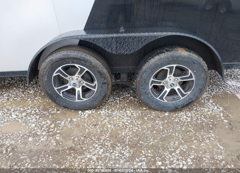 2022 FORMULA TRAILERS ENCLOSED TRAILER VIN: 53BATFA27NB016255