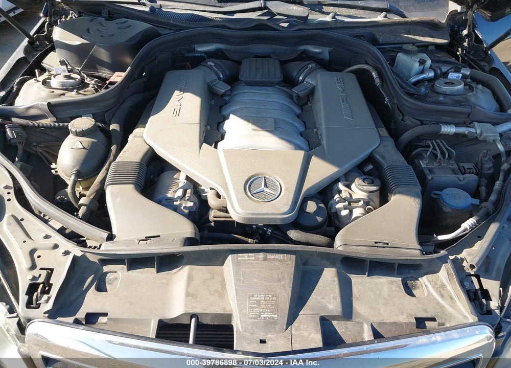 2010 MERCEDES-BENZ E 63 AMG VIN: WDDHF7HB5AA157346