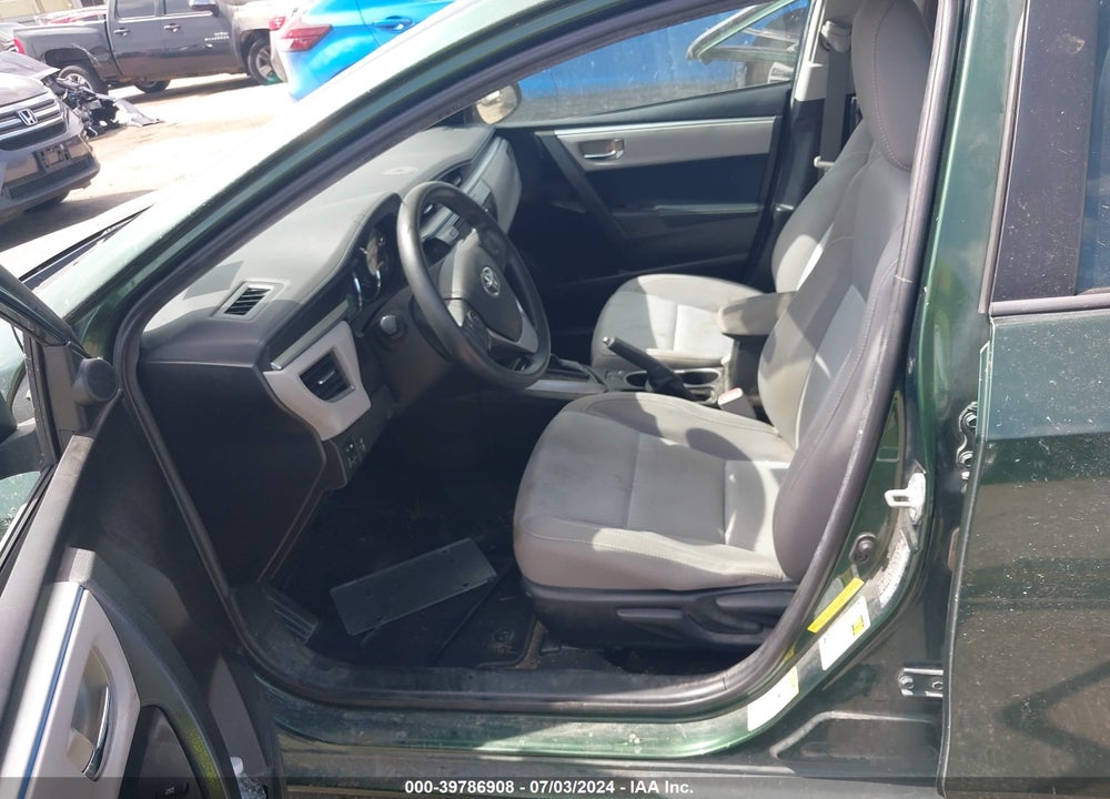 2016 TOYOTA COROLLA LE VIN: 5YFBURHE5GP419656
