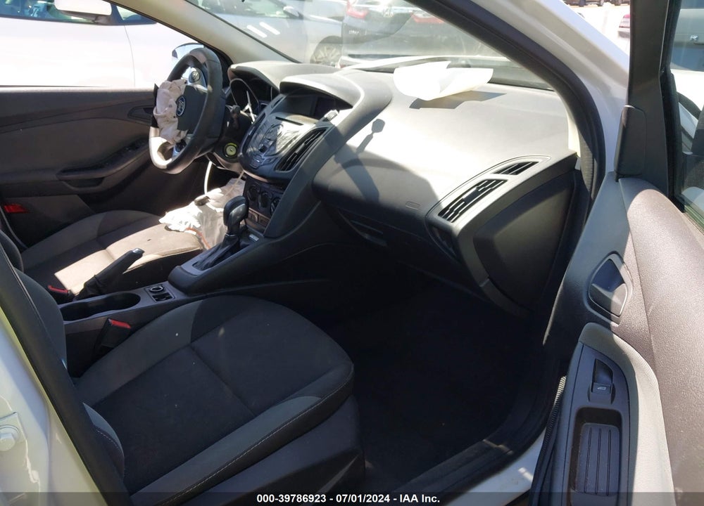 2014 FORD FOCUS S VIN: 1FADP3E27EL374240
