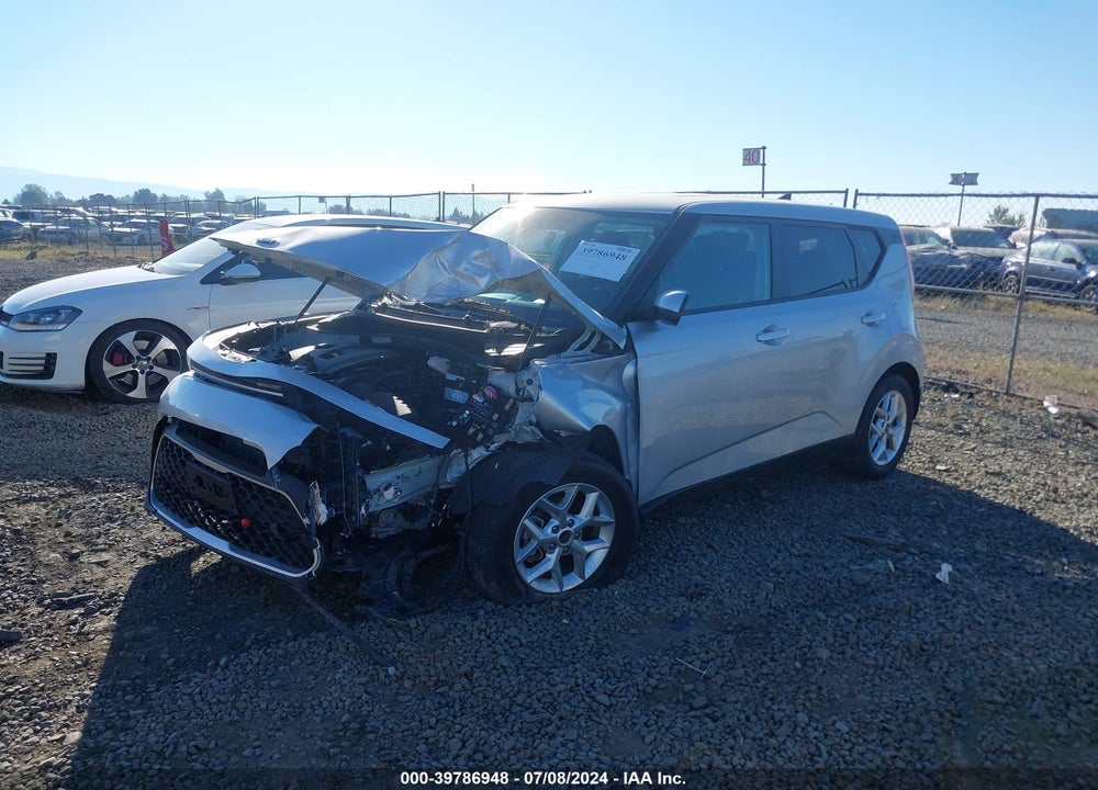 2021 KIA SOUL !/+/S VIN: KNDJ23AU9M7738930