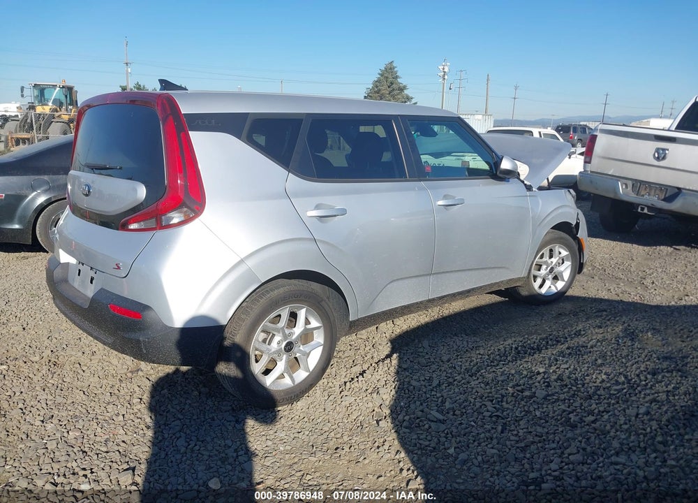 2021 KIA SOUL !/+/S VIN: KNDJ23AU9M7738930