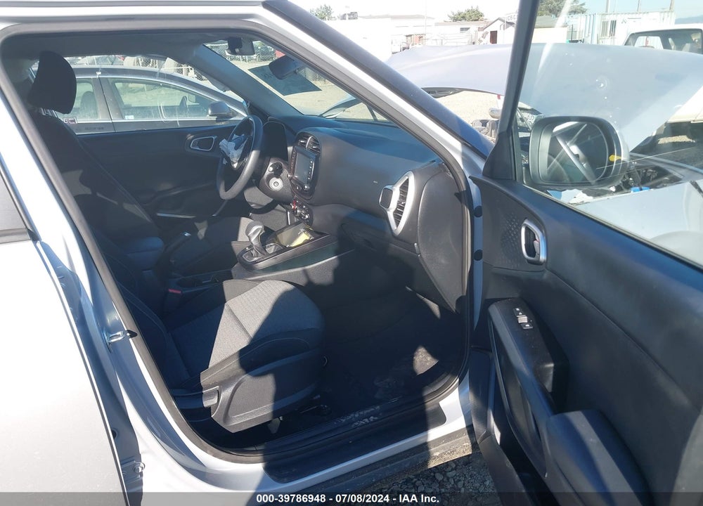 2021 KIA SOUL !/+/S VIN: KNDJ23AU9M7738930