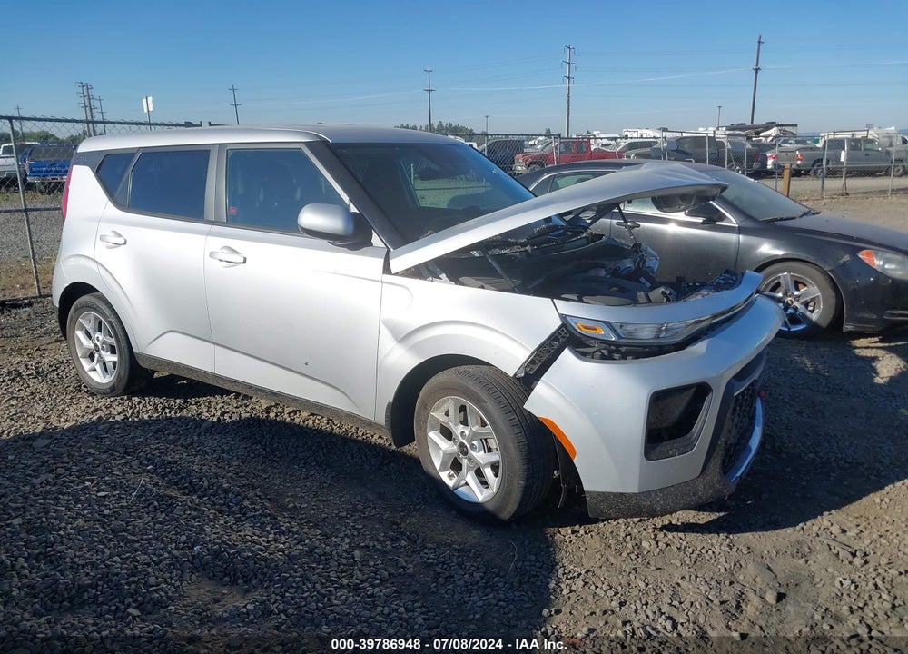 2021 KIA SOUL !/+/S VIN: KNDJ23AU9M7738930