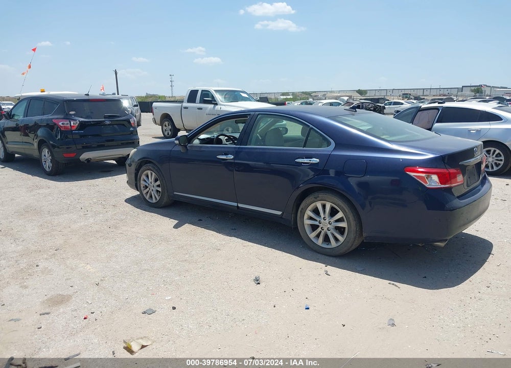 2011 LEXUS ES 350 VIN: JTHBK1EG3B2461567