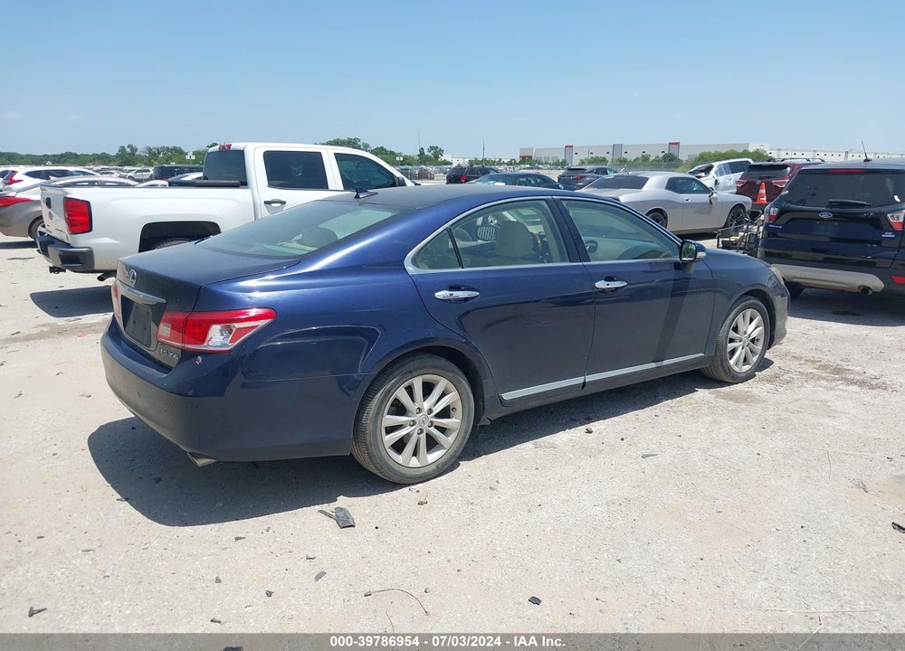 2011 LEXUS ES 350 VIN: JTHBK1EG3B2461567