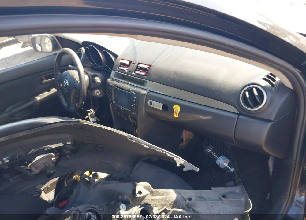 2006 MAZDA 3 S TOURING VIN: JM1BK324061481987