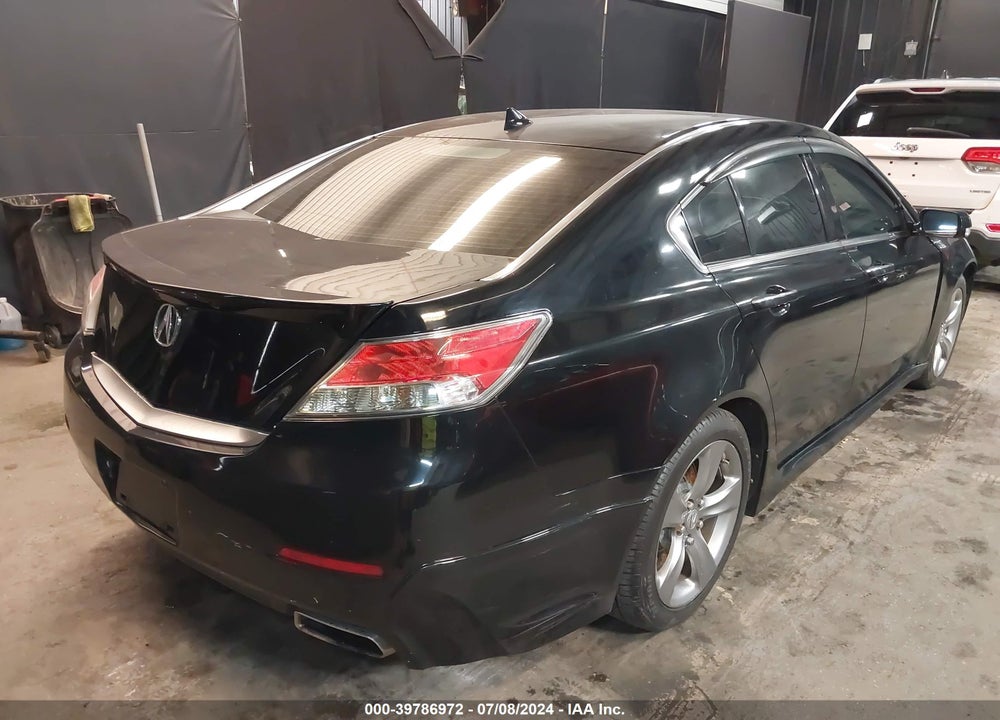 2009 ACURA TL 3.7 VIN: 19UUA96579A002083