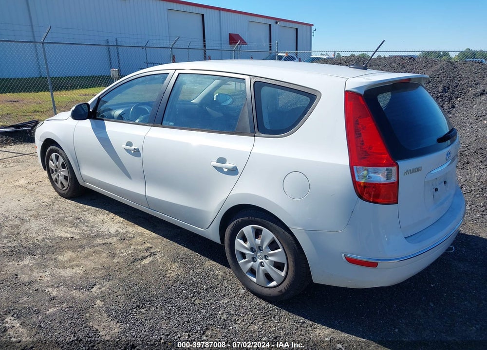 2011 HYUNDAI ELANTRA TOURING GLS VIN: KMHDB8AE0BU094344