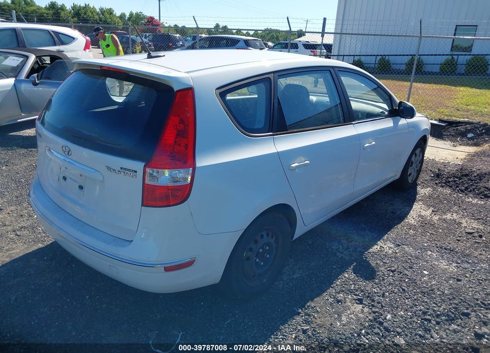 2011 HYUNDAI ELANTRA TOURING GLS VIN: KMHDB8AE0BU094344