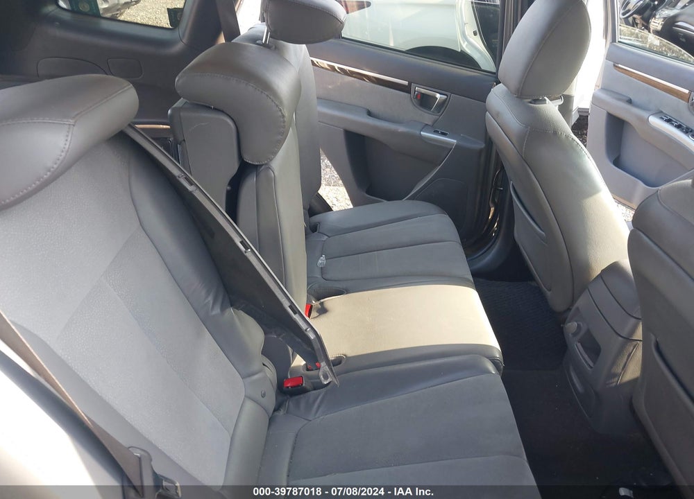 2012 HYUNDAI SANTA FE SE VIN: 5XYZHDAG9CG116685