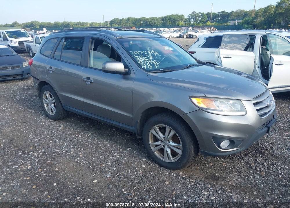 2012 HYUNDAI SANTA FE SE VIN: 5XYZHDAG9CG116685
