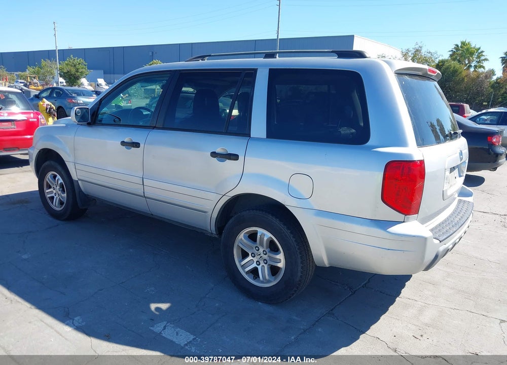 2005 HONDA PILOT VIN: 2HKYF18605H533962