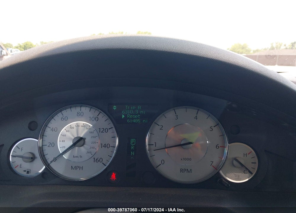2008 CHRYSLER 300C HEMI VIN: 2C3LA63H78H131906