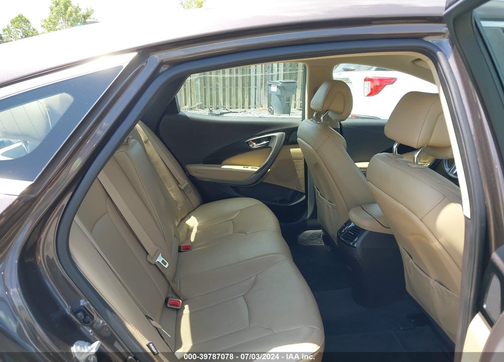 2016 HYUNDAI AZERA VIN: KMHFG4JG3GA518158