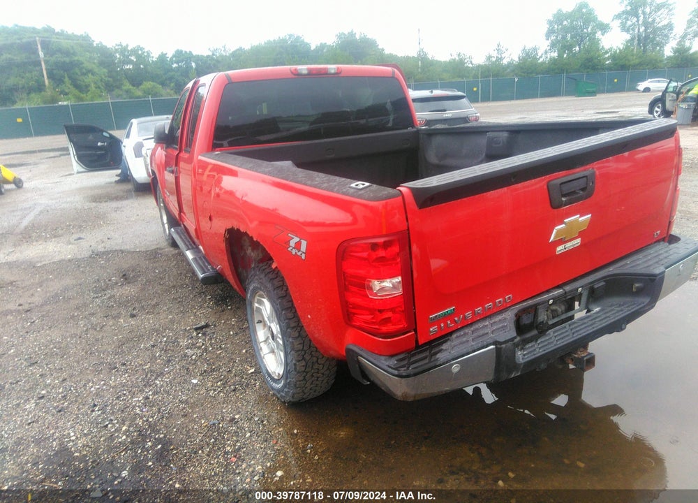 2010 CHEVROLET SILVERADO 1500 LT VIN: 1GCSKSE31AZ159270