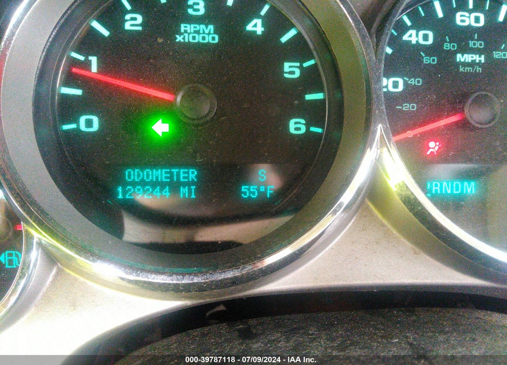 2010 CHEVROLET SILVERADO 1500 LT VIN: 1GCSKSE31AZ159270