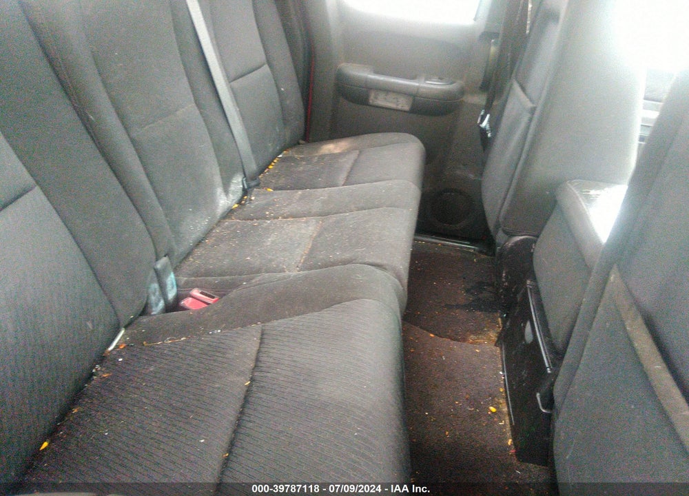 2010 CHEVROLET SILVERADO 1500 LT VIN: 1GCSKSE31AZ159270