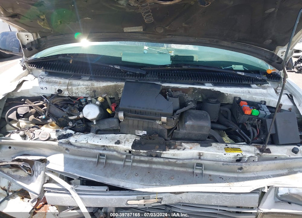 2004 CHEVROLET ASTRO VIN: 1GCDL19X34B118309