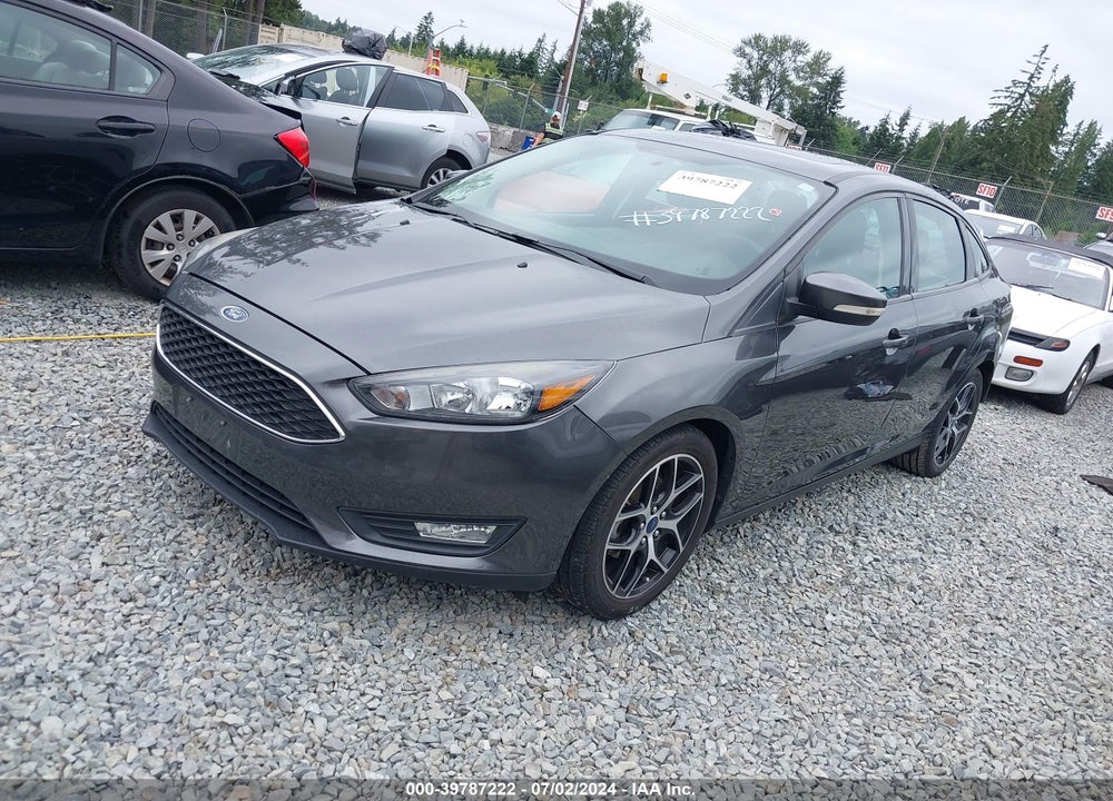 2017 FORD FOCUS SEL VIN: 1FADP3H23HL225811