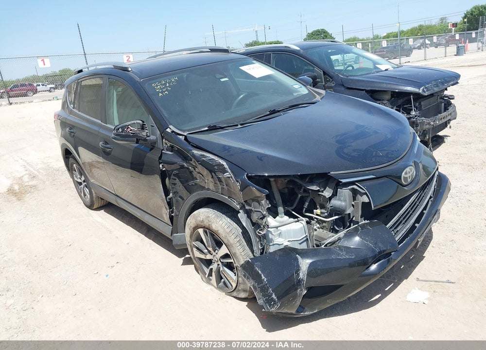 2017 TOYOTA RAV4 XLE VIN: 2T3WFREV2HW341862
